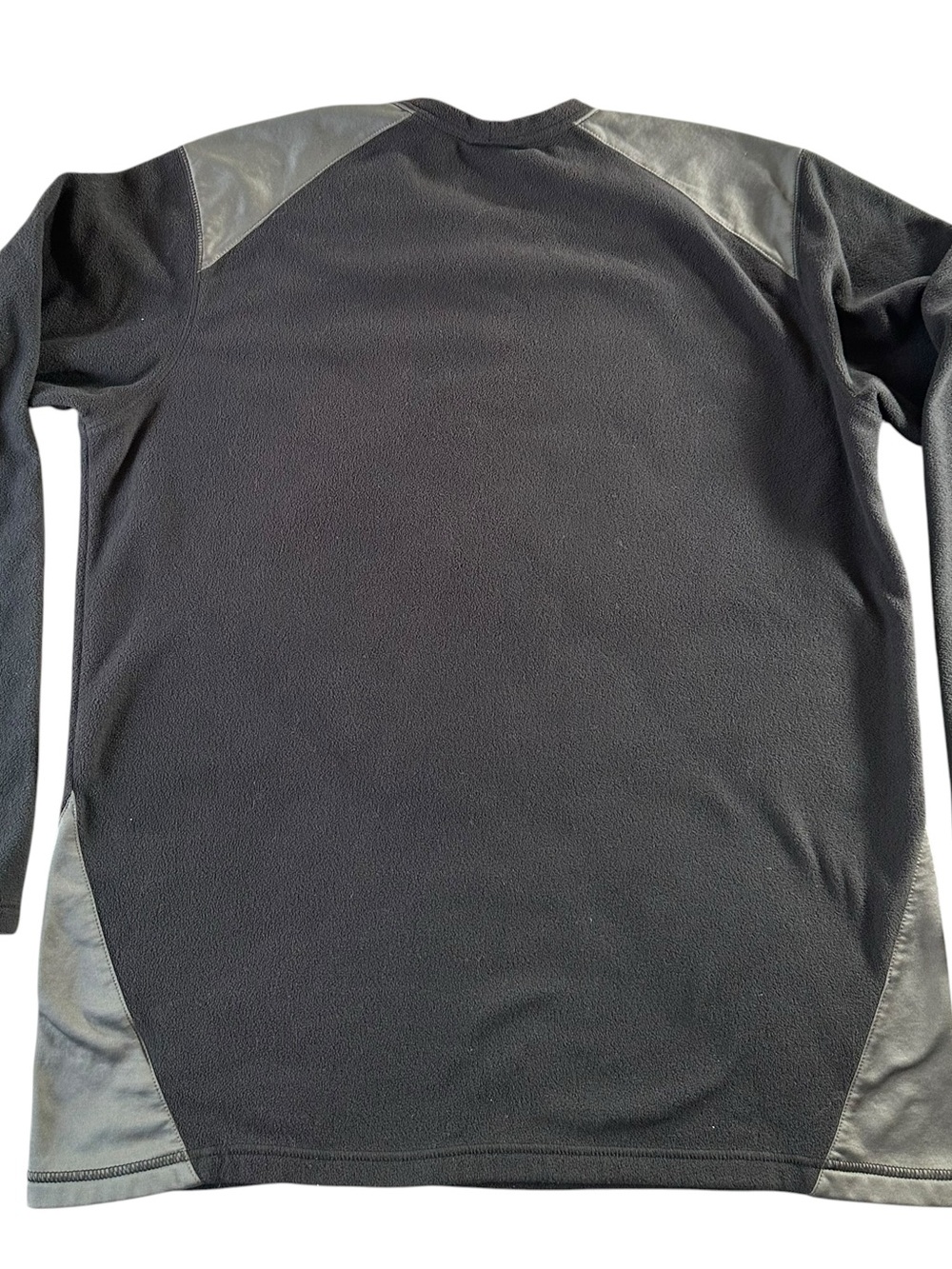 Columbia Men’s Black Fleece Crewneck with Gray Shoulder & Side Panels Large - Picture 7 of 11
